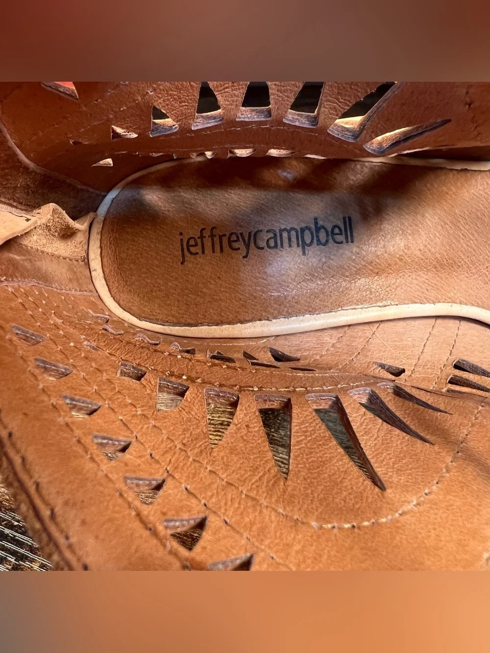 Jeffrey Campbell shipped as